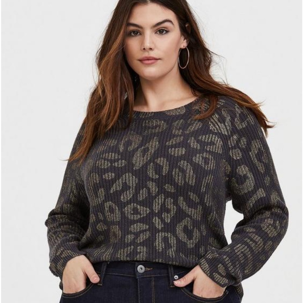 TORRID 🐆 Leopard Print Ribbed Sweater Plus Size 00 Gold Foil Shimmer Knit Grey